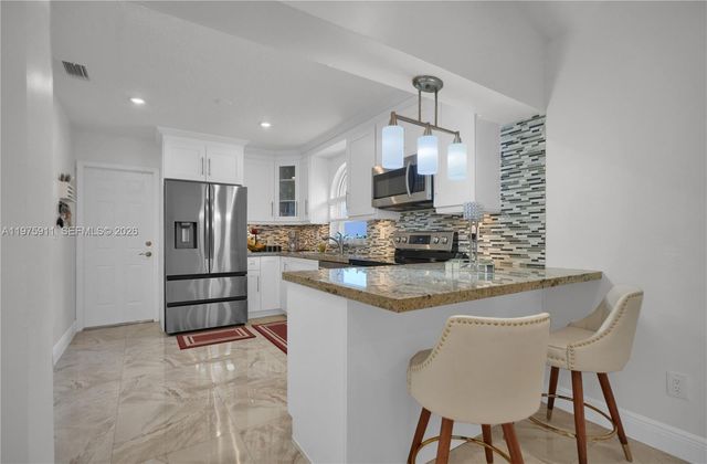 14360 SW 156th Ter, Miami, FL 33177