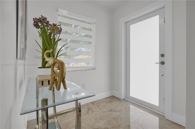 14360 SW 156th Ter, Miami, FL 33177