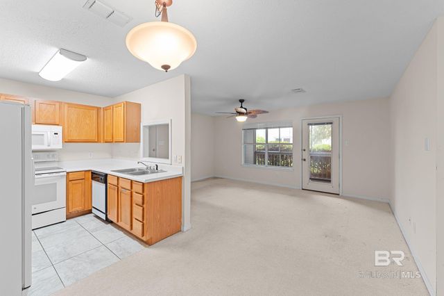 2200 W 2nd Avenue 107C, Gulf Shores, AL 36542