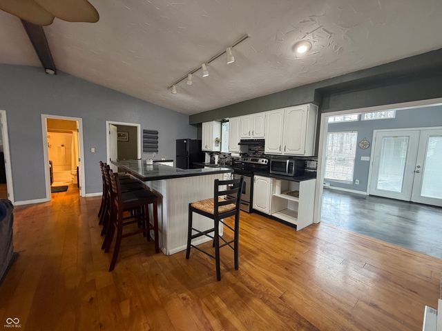 402 W Black Foot Trail, Greensburg, IN 47240