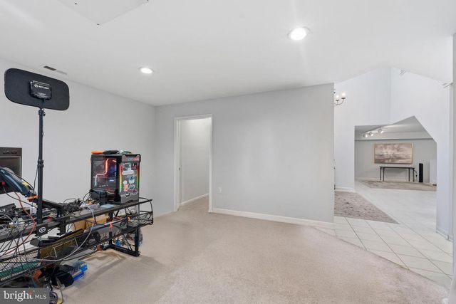 916 CHANTICLEER, Cherry Hill, NJ 08003