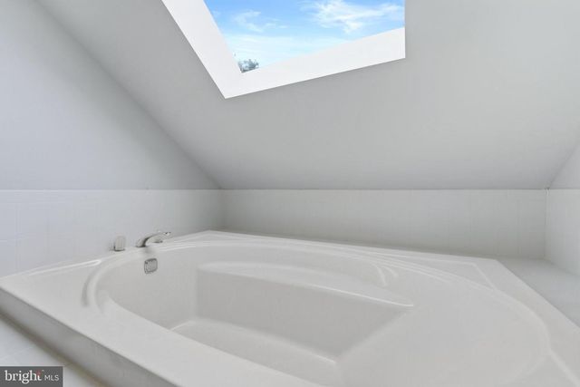 916 CHANTICLEER, Cherry Hill, NJ 08003