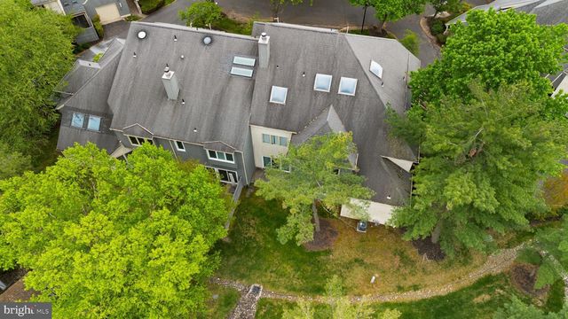 916 CHANTICLEER, Cherry Hill, NJ 08003