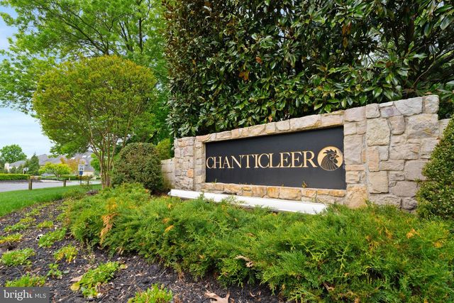 916 CHANTICLEER, Cherry Hill, NJ 08003