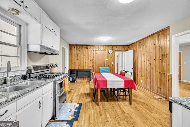 349 Virginia Place SE, Marietta, GA 30067