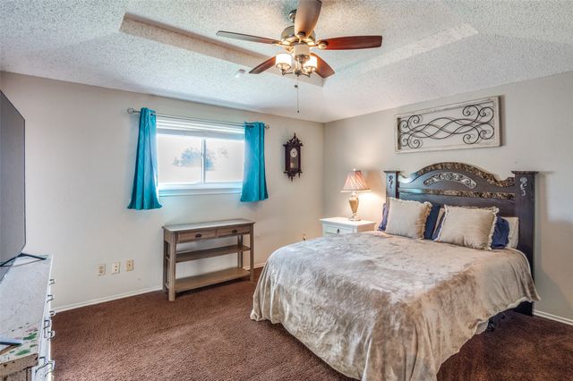 2512 Harbinger Lane, Dallas, TX 75287