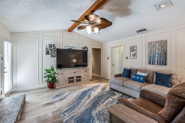 2512 Harbinger Lane, Dallas, TX 75287