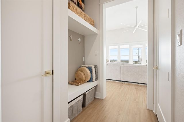 3709 Biscayne Beach Road, Port Bolivar, TX 77650