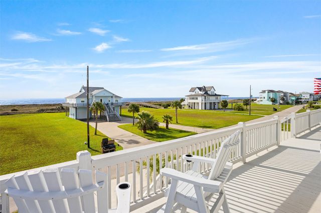 3709 Biscayne Beach Road, Port Bolivar, TX 77650