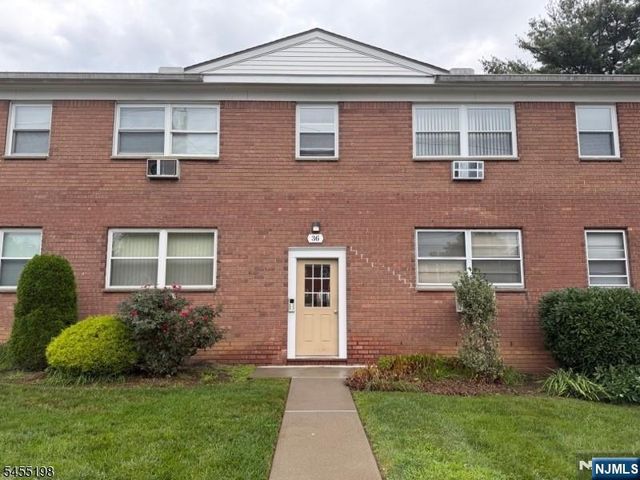 36 Knox Terrace 1C, Wayne, NJ 07470
