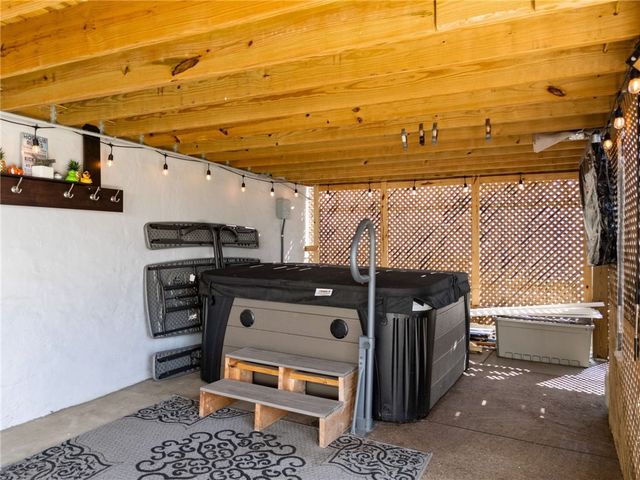 1514 Poplar St, South Greensburg Boro, PA 15601