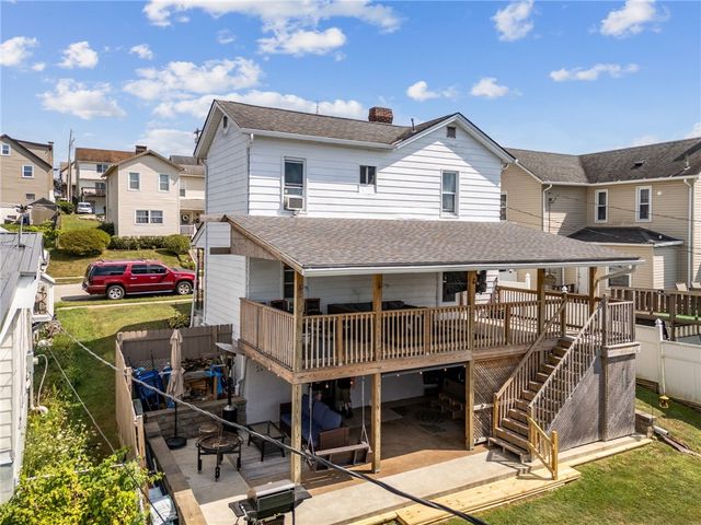 1514 Poplar St, South Greensburg Boro, PA 15601