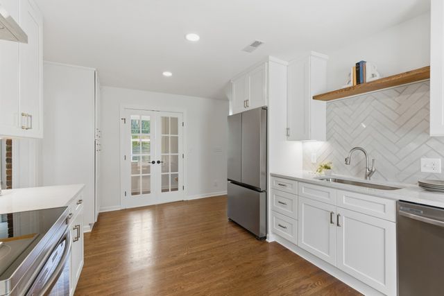 3340 Mimosa Dr, Nashville, TN 37211