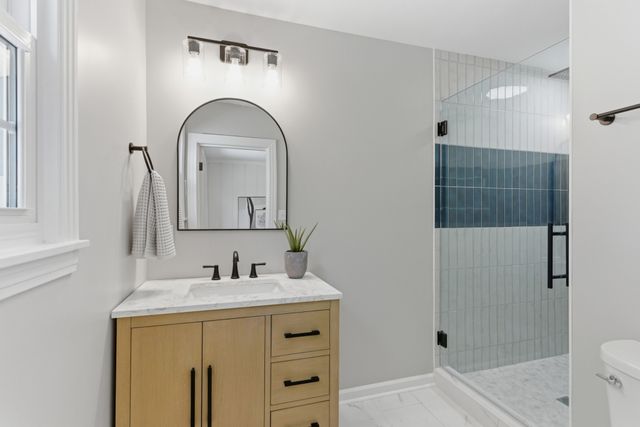 3340 Mimosa Dr, Nashville, TN 37211