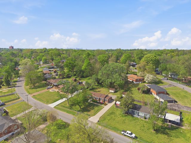 3340 Mimosa Dr, Nashville, TN 37211