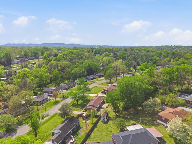 3340 Mimosa Dr, Nashville, TN 37211