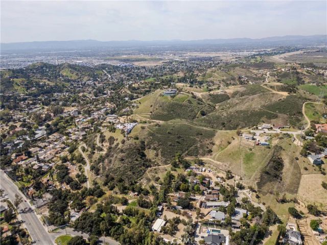 10131 Johanna, Sunland, CA 91040