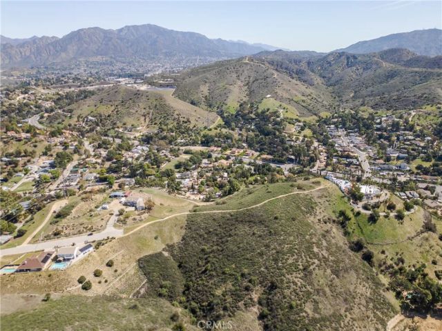 10131 Johanna, Sunland, CA 91040