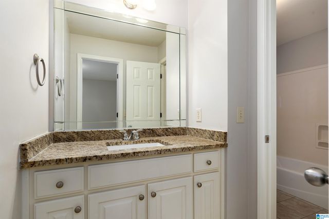 7520 SURREY LANE, Trussville, AL 35173
