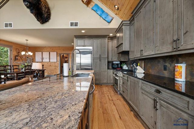 21159 GILDED MOUNTAIN LP, Lead, SD 57754