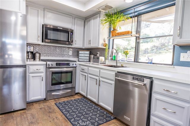 31388 Yosemite Springs PKWY, Coarsegold, CA 93614