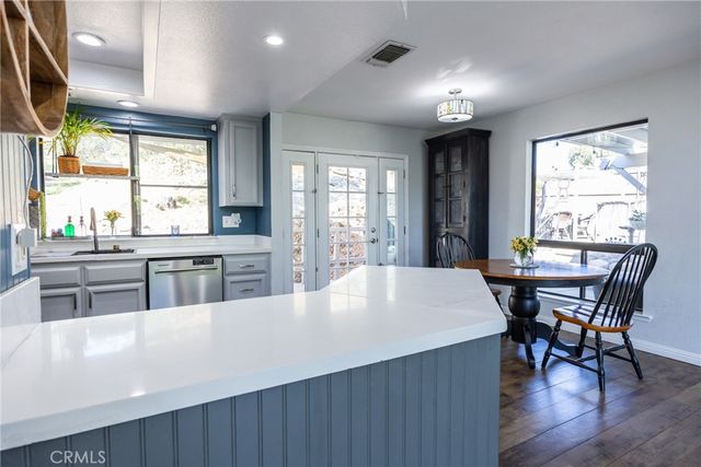 31388 Yosemite Springs PKWY, Coarsegold, CA 93614
