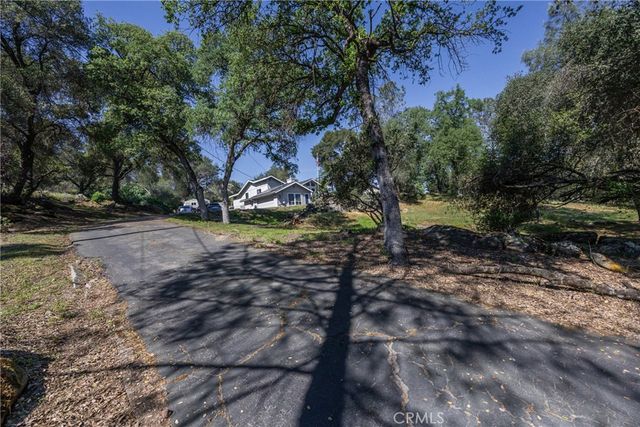 31388 Yosemite Springs PKWY, Coarsegold, CA 93614