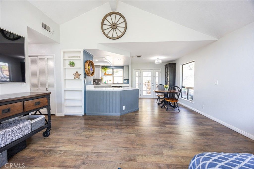 Image 20 of property listing at 31388 Yosemite Springs PKWY, Coarsegold, CA 93614