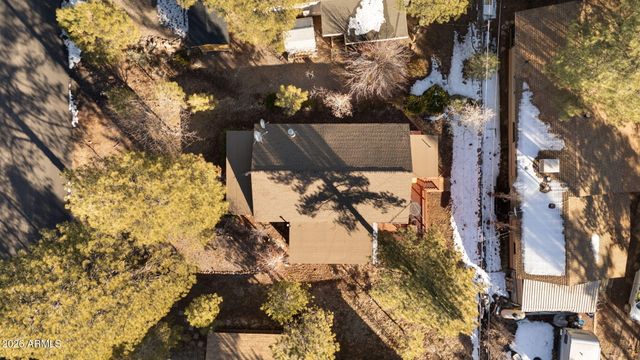 735 E CEDAR WOOD Drive, Munds Park, AZ 86017