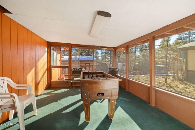 735 E CEDAR WOOD Drive, Munds Park, AZ 86017