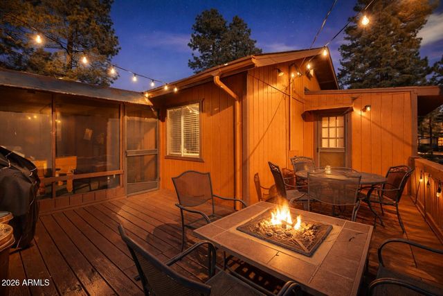 735 E CEDAR WOOD Drive, Munds Park, AZ 86017