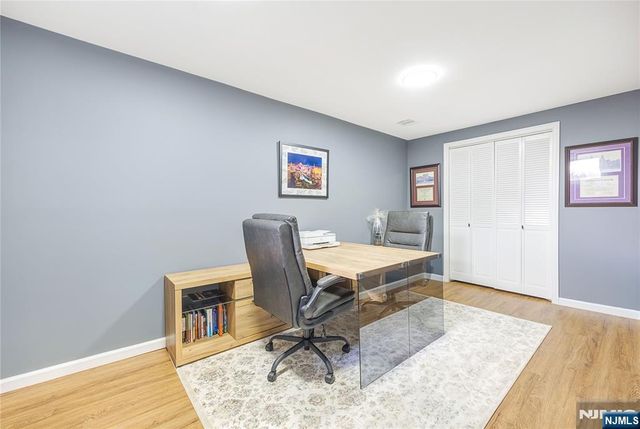 164 Selvage Avenue, Teaneck, NJ 07666