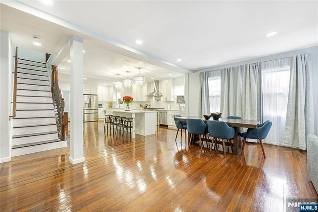 164 Selvage Avenue, Teaneck, NJ 07666