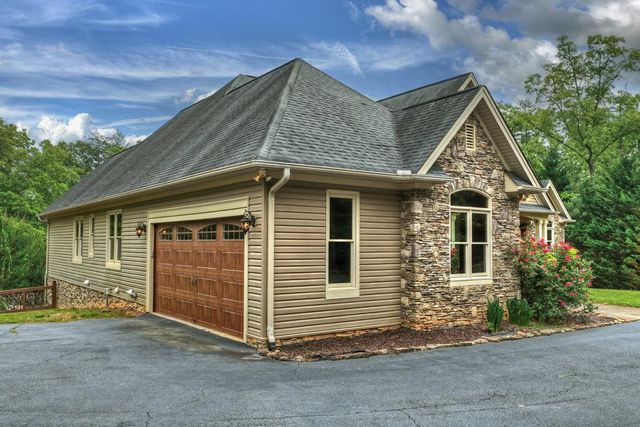 224 Sanders Road, Blue Ridge, GA 30513