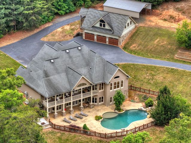 224 Sanders Road, Blue Ridge, GA 30513