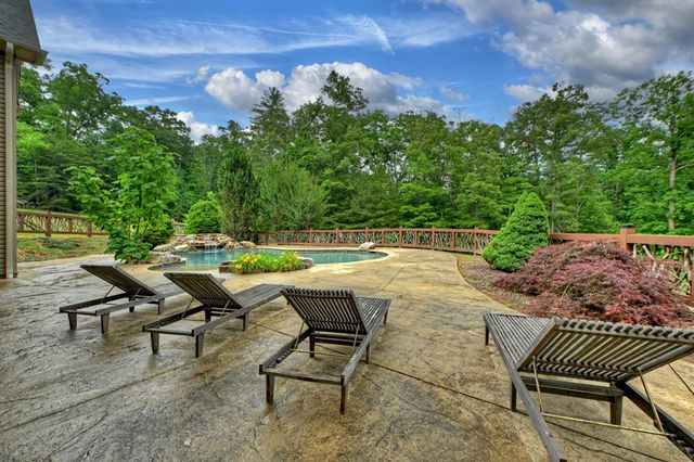 224 Sanders Road, Blue Ridge, GA 30513