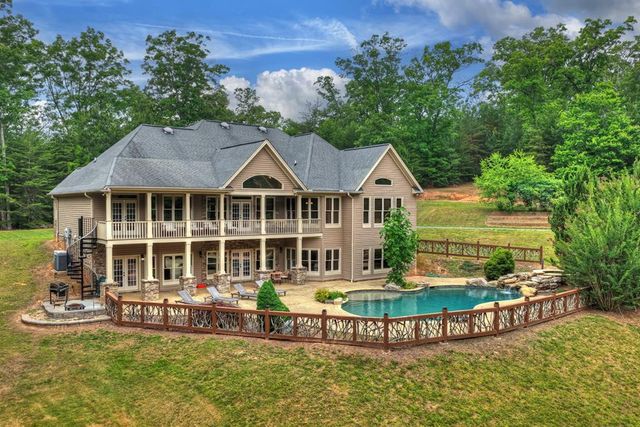 224 Sanders Road, Blue Ridge, GA 30513