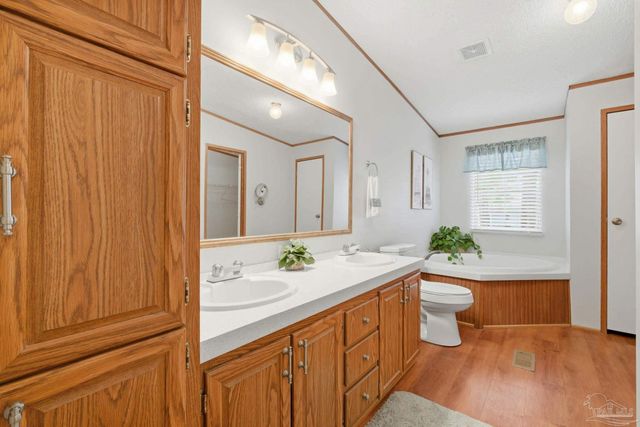 12248 Ailanthus Dr, Pensacola, FL 32506