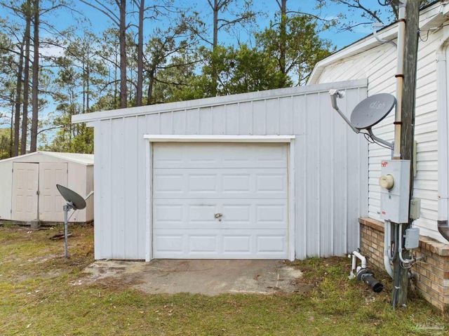 12248 Ailanthus Dr, Pensacola, FL 32506