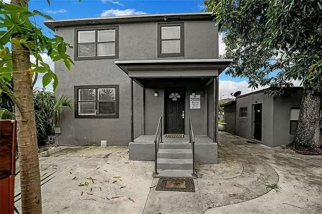 904 4th Street 2, West Palm Beach, FL 33401