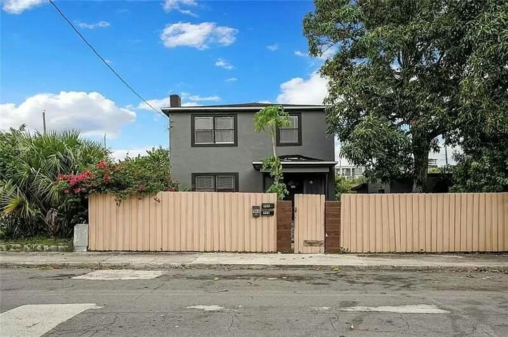 904 4th Street 2, West Palm Beach, FL 33401