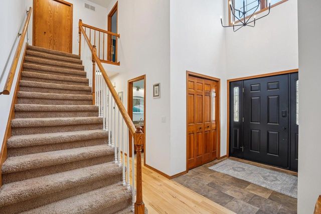 7313 Ashwabay Lane, Madison, WI 53719