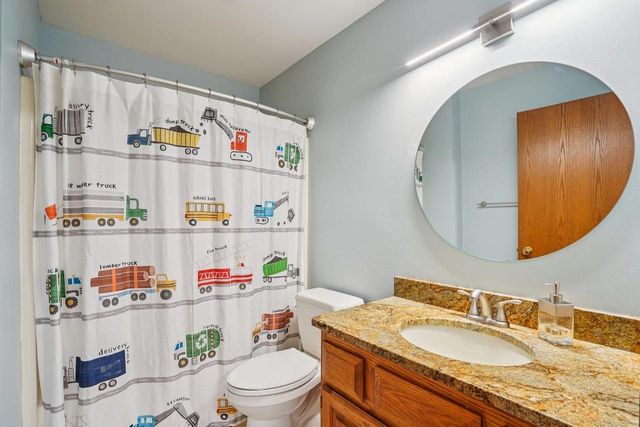 7313 Ashwabay Lane, Madison, WI 53719