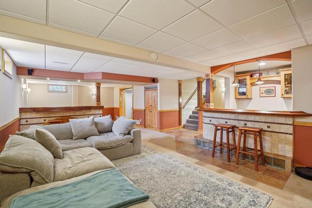 7313 Ashwabay Lane, Madison, WI 53719