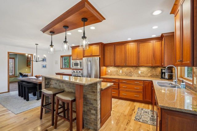 7313 Ashwabay Lane, Madison, WI 53719