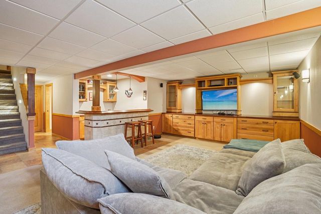 7313 Ashwabay Lane, Madison, WI 53719