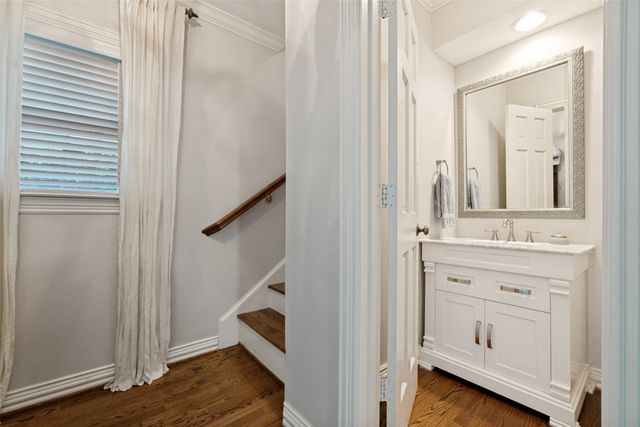 6418 Westlake Avenue, Dallas, TX 75214