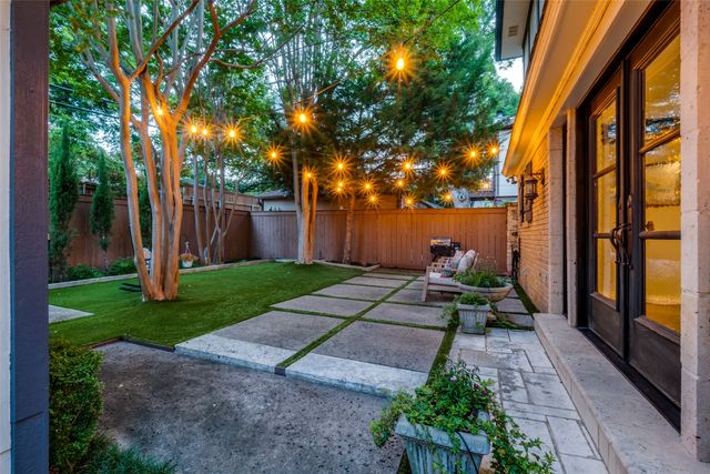 6418 Westlake Avenue, Dallas, TX 75214