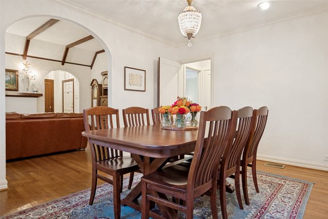 6418 Westlake Avenue, Dallas, TX 75214
