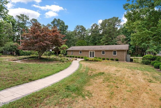2580 Barwick Drive, Durham, NC 27704